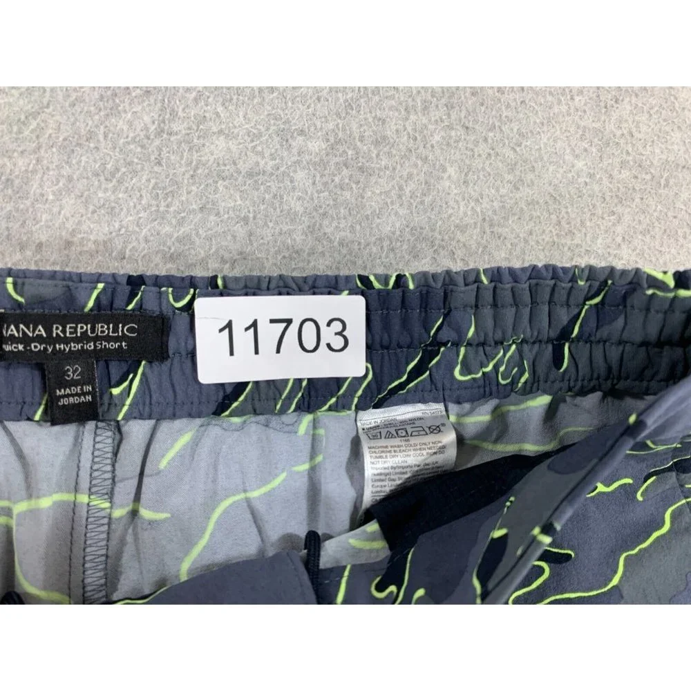 Banana Republic Quick Dry‎ Camouflage Hybrid Shorts (Men's 32) Gray